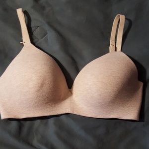 Ambrielle Natural Comfort wire free bra